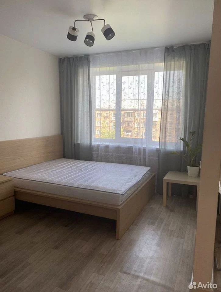 1-комнатная квартира в аренду, пр-т Карла Маркса, 27 — 30 000 ₽/мес