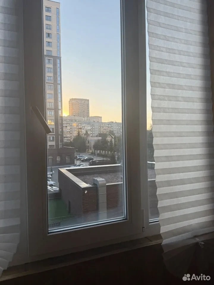 1-комнатная квартира в аренду, улица Крылова, 64Б — 35 000 ₽/мес